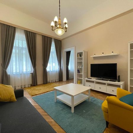 Fullmoon Apartments 1 セゲド エクステリア 写真