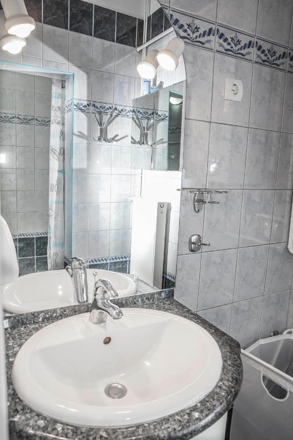 Fullmoon Apartments 1 セゲド エクステリア 写真